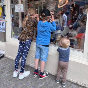 Celia, Familie i Vejle