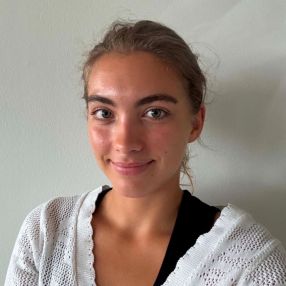 Agnethe, Babysitter i Espergærde