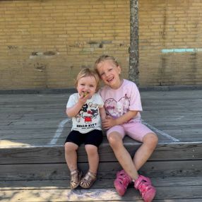 Charlotte, Familie i Køge