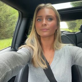 Victoria, Babysitter in Hørsholm