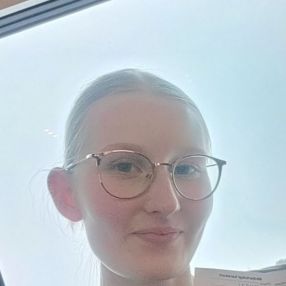 Freja, Babysitter i Holstebro