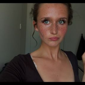 Frida, Babysitter i Aarhus
