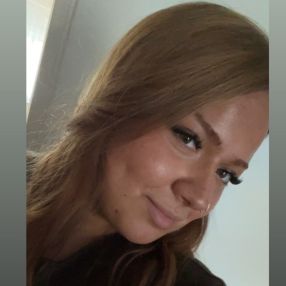 Ela, Babysitter i Helsingør