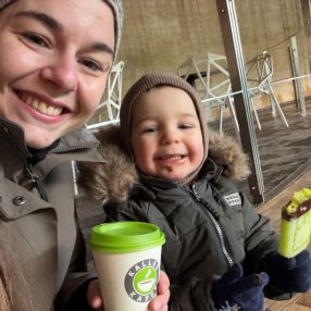 Rebekka, Familie i Frederiksberg