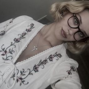 Josephine, Babysitter i Nykøbing Falster