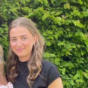 Freja, Babysitter i Nykøbing Falster