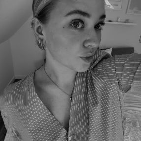 Nathasja, Babysitter i Assens