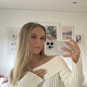 Line, Babysitter in Randers