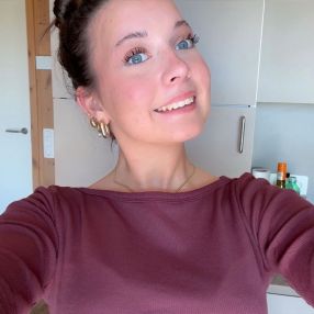 Selina, Babysitter i Kalundborg
