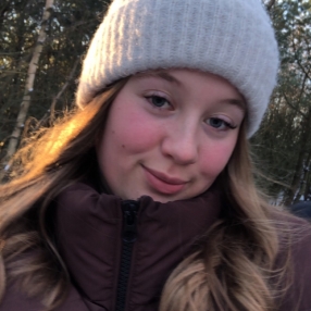 Emma, Babysitter i Rønne