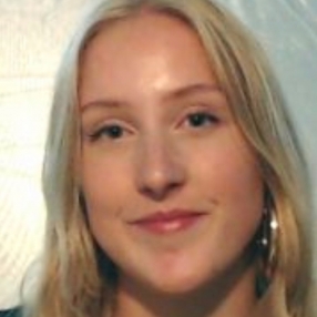 Asta, Babysitter in Hørsholm