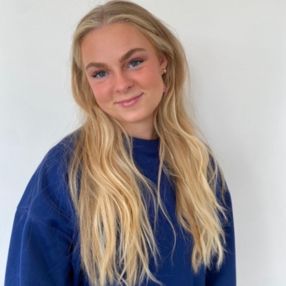 Liva, Babysitter in Roskilde