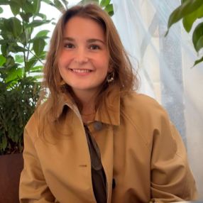Kathrine, Babysitter i Varde