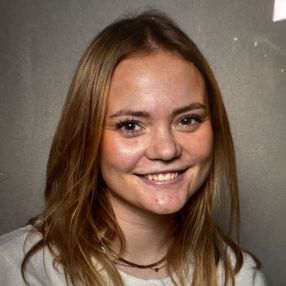 Lykke, Babysitter i Hjørring