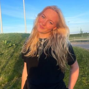 Thea, Babysitter in Kolding