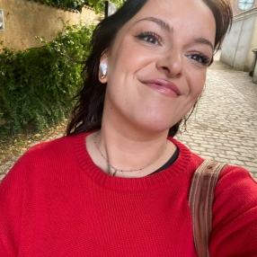 Emma, Babysitter in København