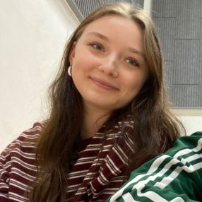Lisa, Babysitter i Billund
