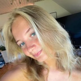 Nanna Silke, Babysitter in Kalundborg