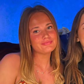 Filippa, Babysitter i Hvidovre