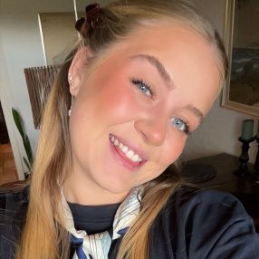 Puk, Babysitter in Esbjerg