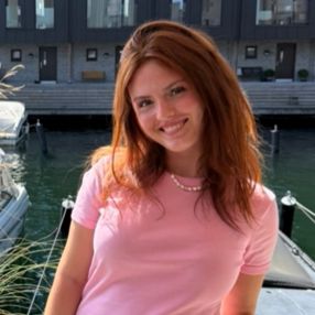 Viktoria, Babysitter in København