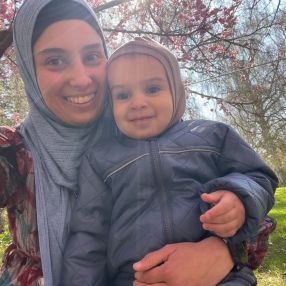 Abeer, Familie i Ishøj