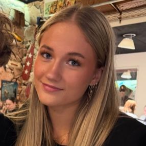 Mille, Babysitter i Brønderslev