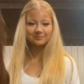 Mira, Babysitter i Tårnby