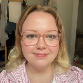 Anna Lillý, Babysitter i Sønderborg