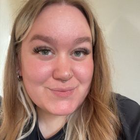 Katrine, Babysitter i Lemvig