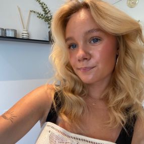 Laura, Babysitter i Svendborg