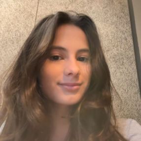 Julie Baca, Babysitter i Fredericia