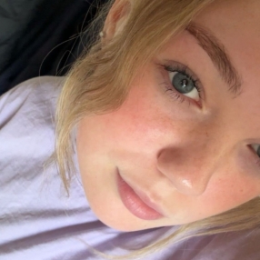 Line, Babysitter in Skive