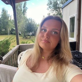 Sille, Babysitter i Køge