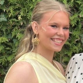 Sofie, Babysitter i Gelsted