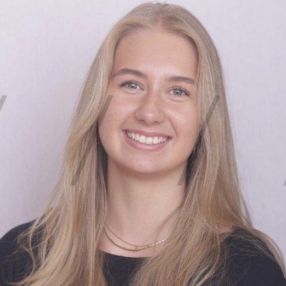 Frida, Babysitter i Aarhus