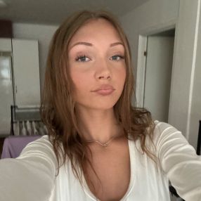 Caroline, Babysitter i Odense
