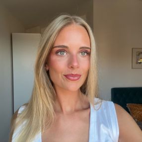 Fie, Babysitter in Aarhus