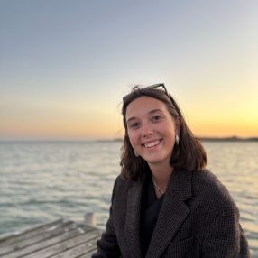 Kirsa, Babysitter i København