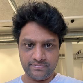 Srinivasa, Familie i Farum