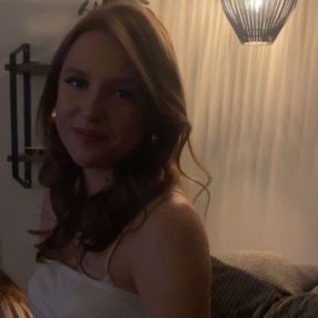 Nadia, Babysitter i Silkeborg