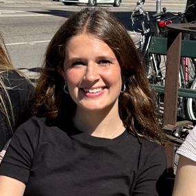 Vigga, Babysitter i København