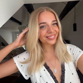 Karoline, Babysitter i Vejle