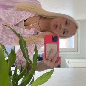 Cecilie, Babysitter i Brønderslev