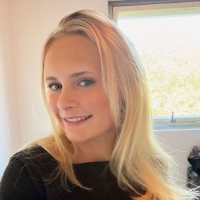 Sille, Babysitter i Sorø