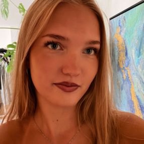 Vera, Babysitter in Lillerød