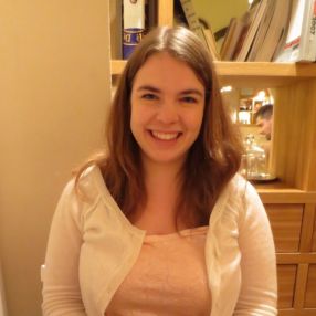 Kristen, Familie i Hvidovre
