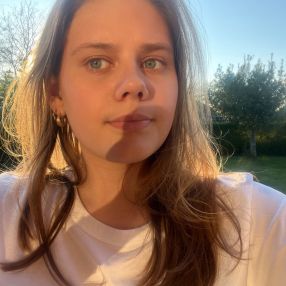 Dicte, Babysitter i Kerteminde