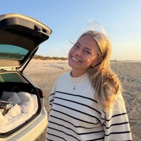 Sofia, Babysitter i Frederikshavn