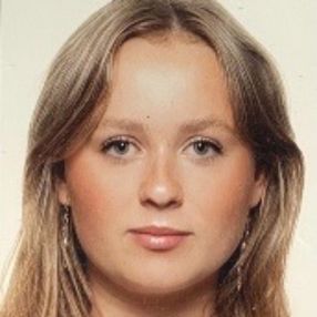 Celina, Babysitter i Odense